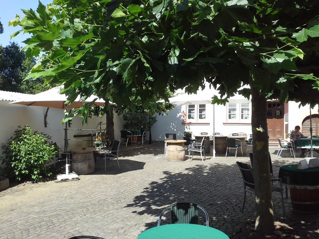 فندق Weinhaus Kurtrierer Hof ليوين المظهر الخارجي الصورة