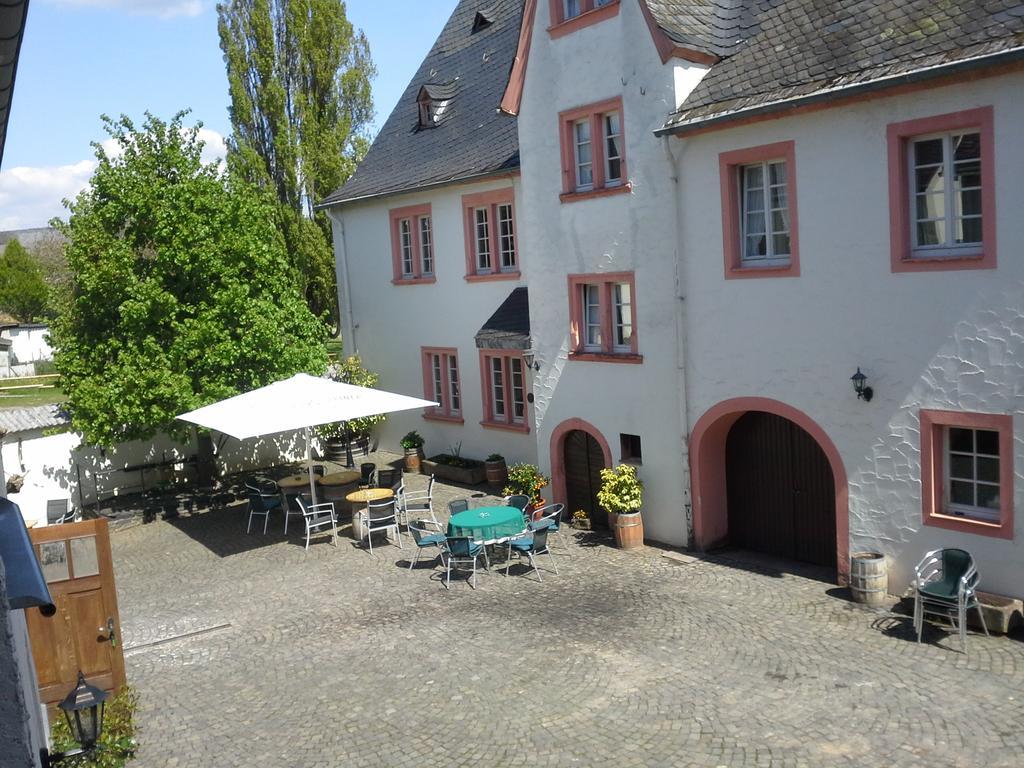 فندق Weinhaus Kurtrierer Hof ليوين المظهر الخارجي الصورة