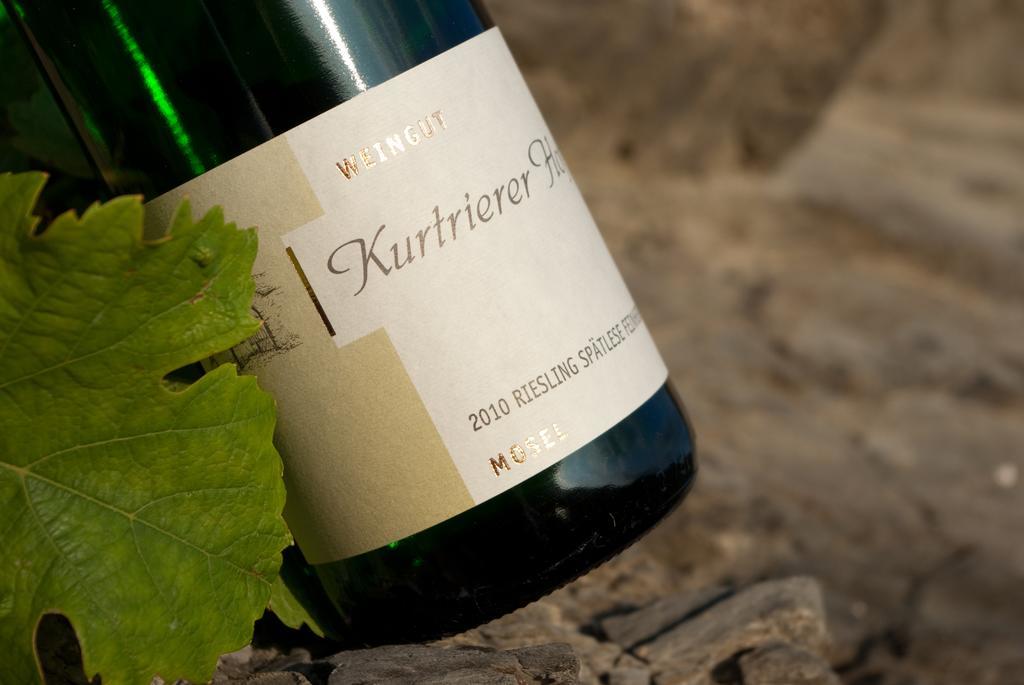 فندق Weinhaus Kurtrierer Hof ليوين المظهر الخارجي الصورة