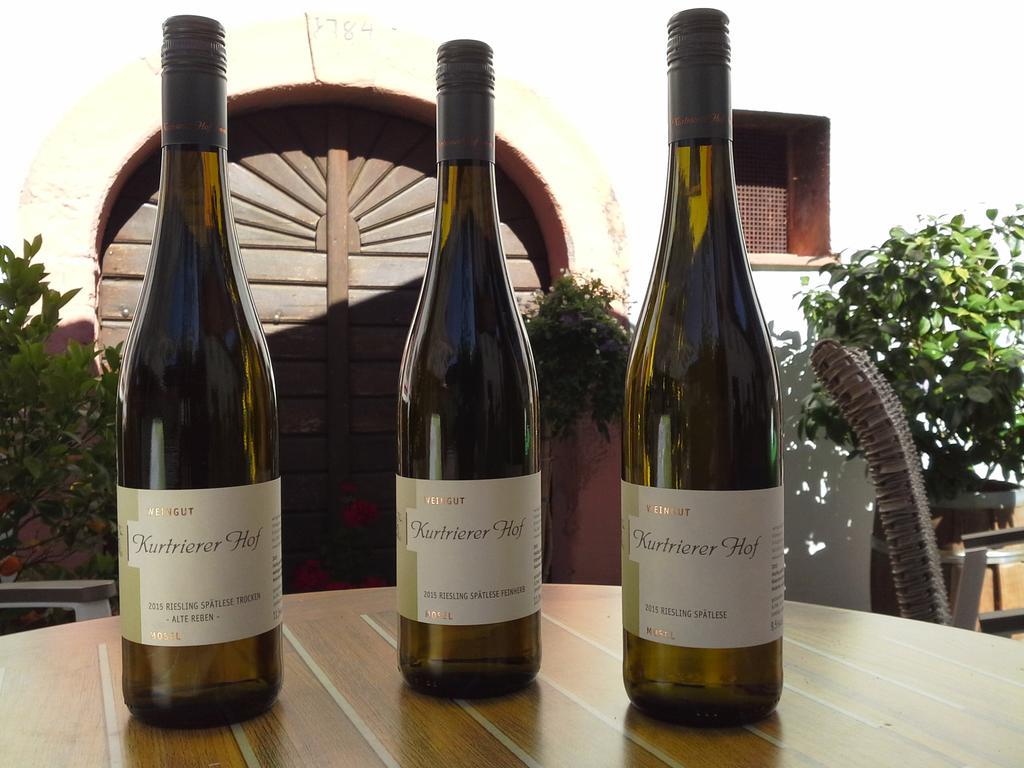 فندق Weinhaus Kurtrierer Hof ليوين المظهر الخارجي الصورة